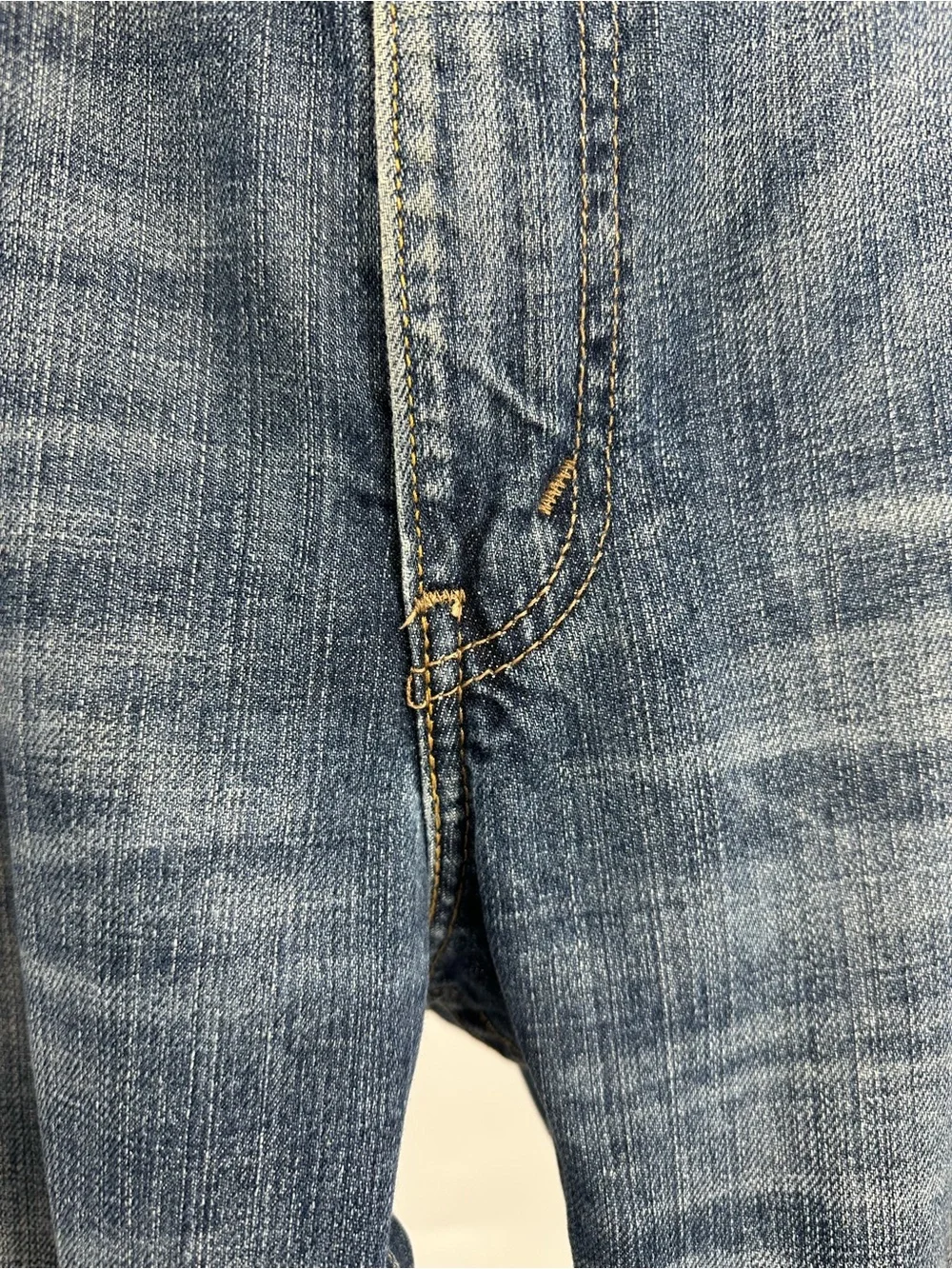 Levi's 569 Blue Straight-Leg Jeans 34x34